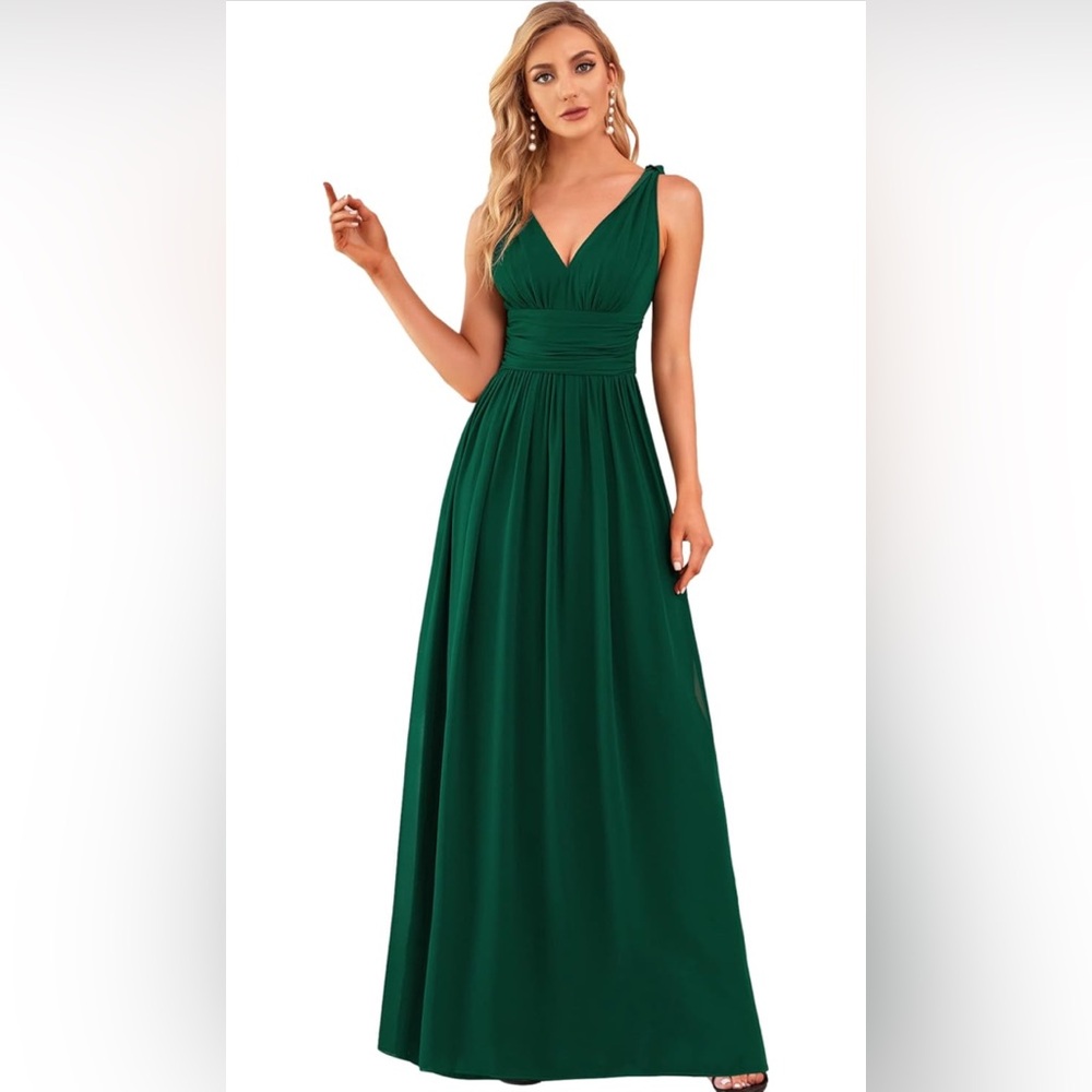 Two Everpretty dresses from Amazon size 18. Run small  never worn